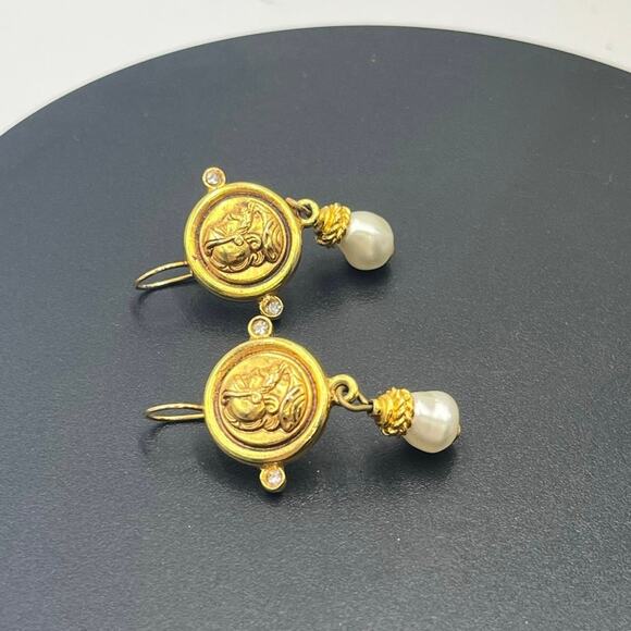 Ben-Amun Gold Plated‎ Coin Roman Inspired White Glass Pearl Dangle Earrings - Picture 3 of 8